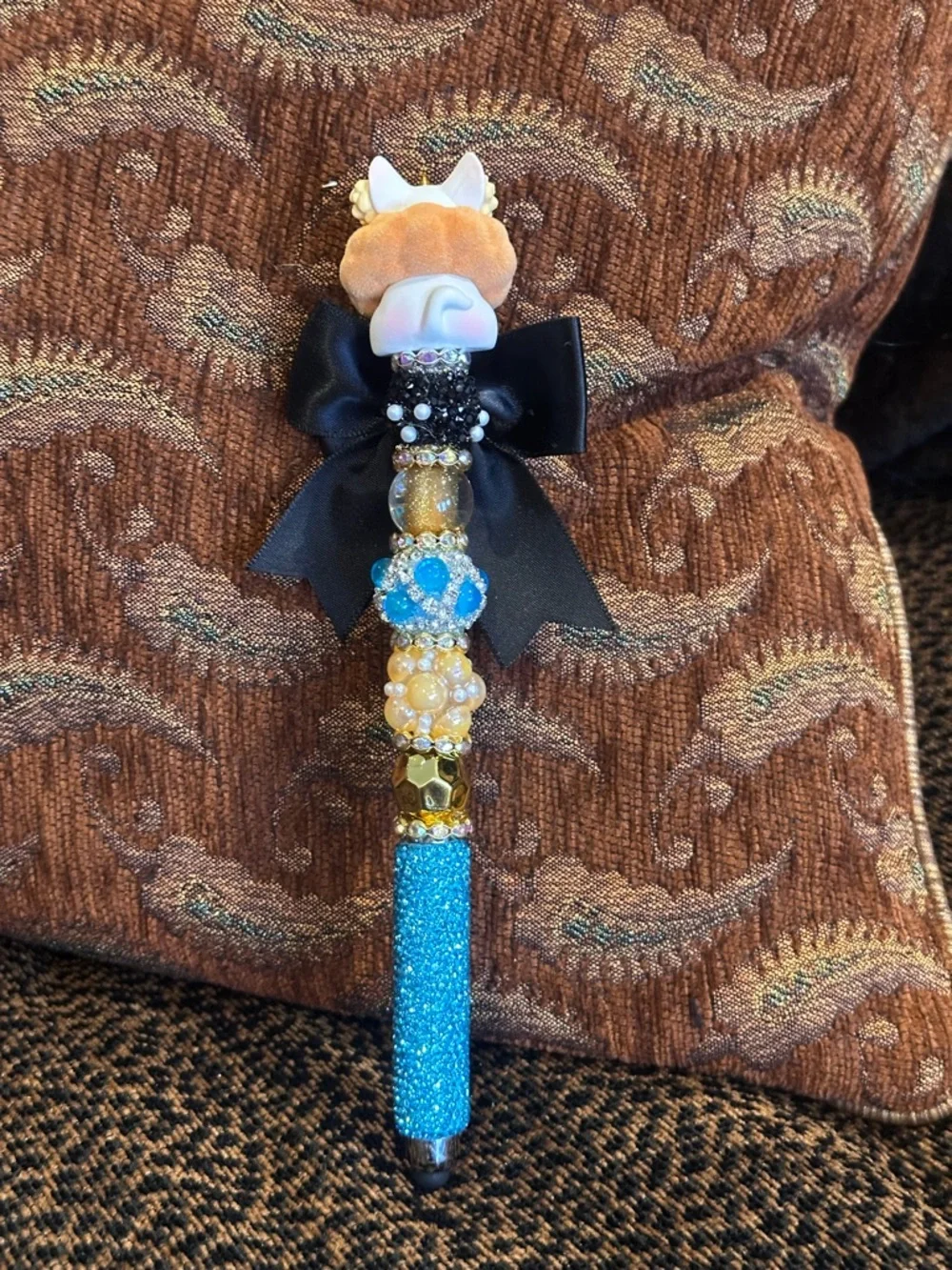 Gorgeous Hand Crafted Pen with an Authentic  DoDo Nami Pet Unicorn as the Focal